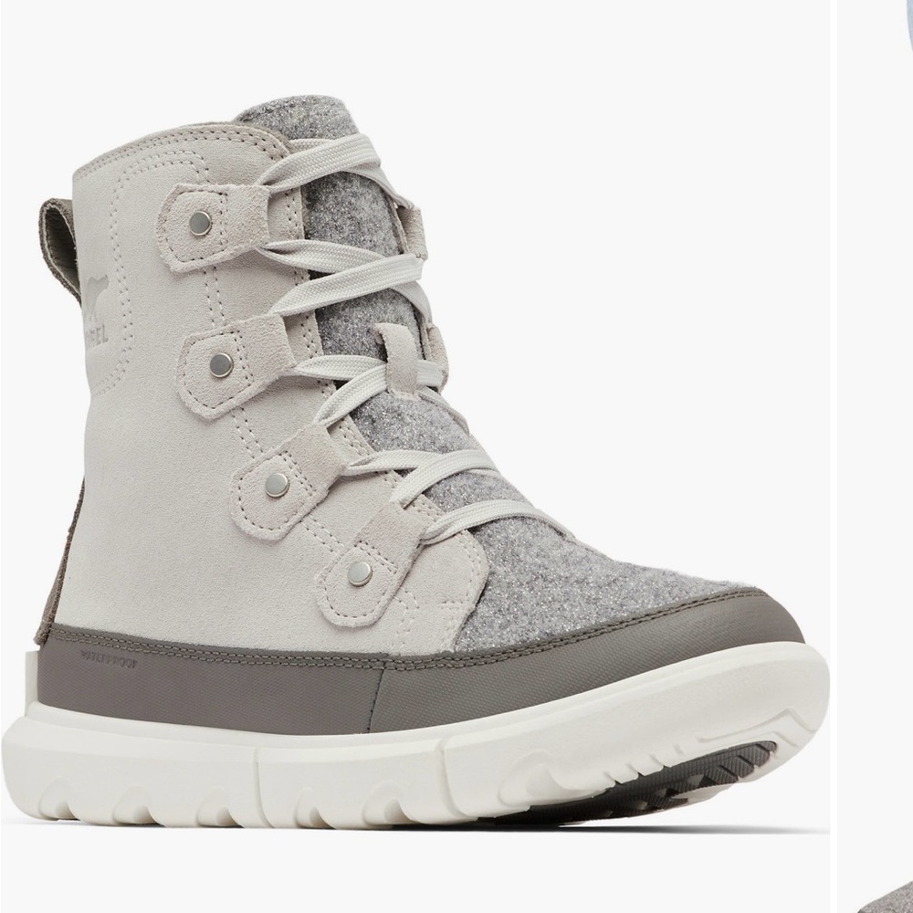 Sorel hiking boots